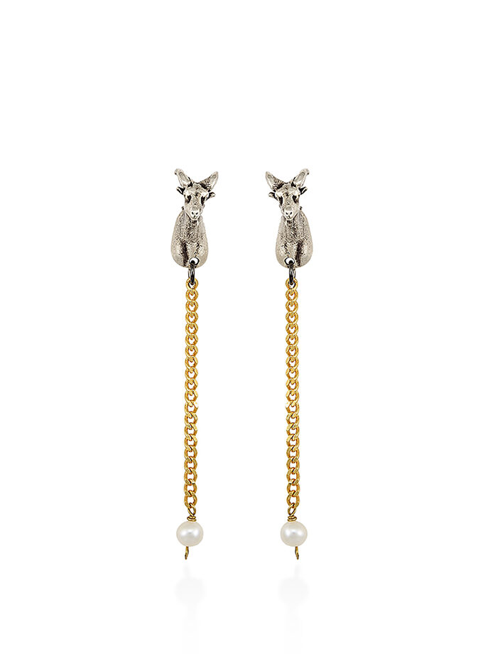 STUD EARRINGS GOAT'S BUST WITH PEARL