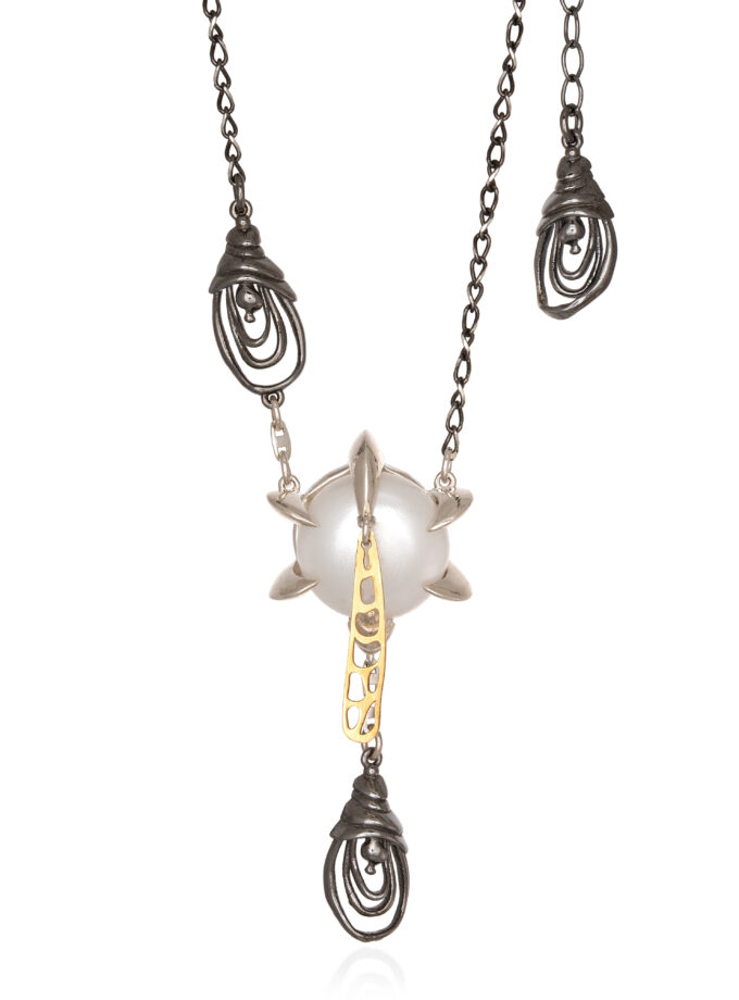 CHAIN NECKLACE THE FULL LISTENER