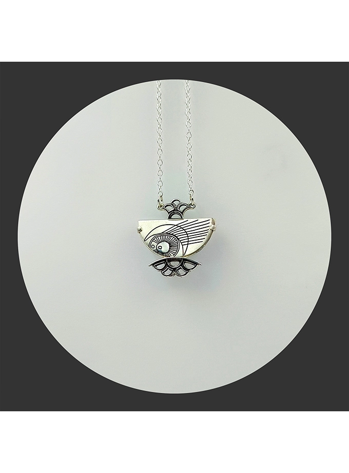 CHAIN NECKLACE SMALL MOON  EDITION 2026